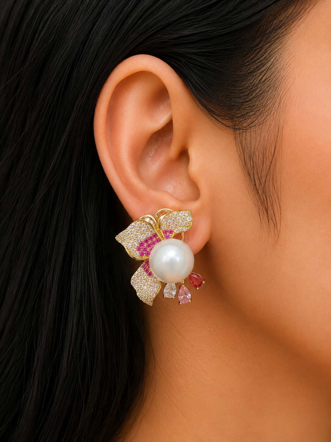 ROYAL PEARL BLOOM STUDS