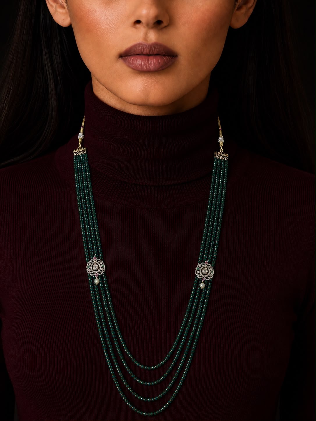 28 INCH EMERALD CRYSTAL WITH BROOCH LONG CHAIN