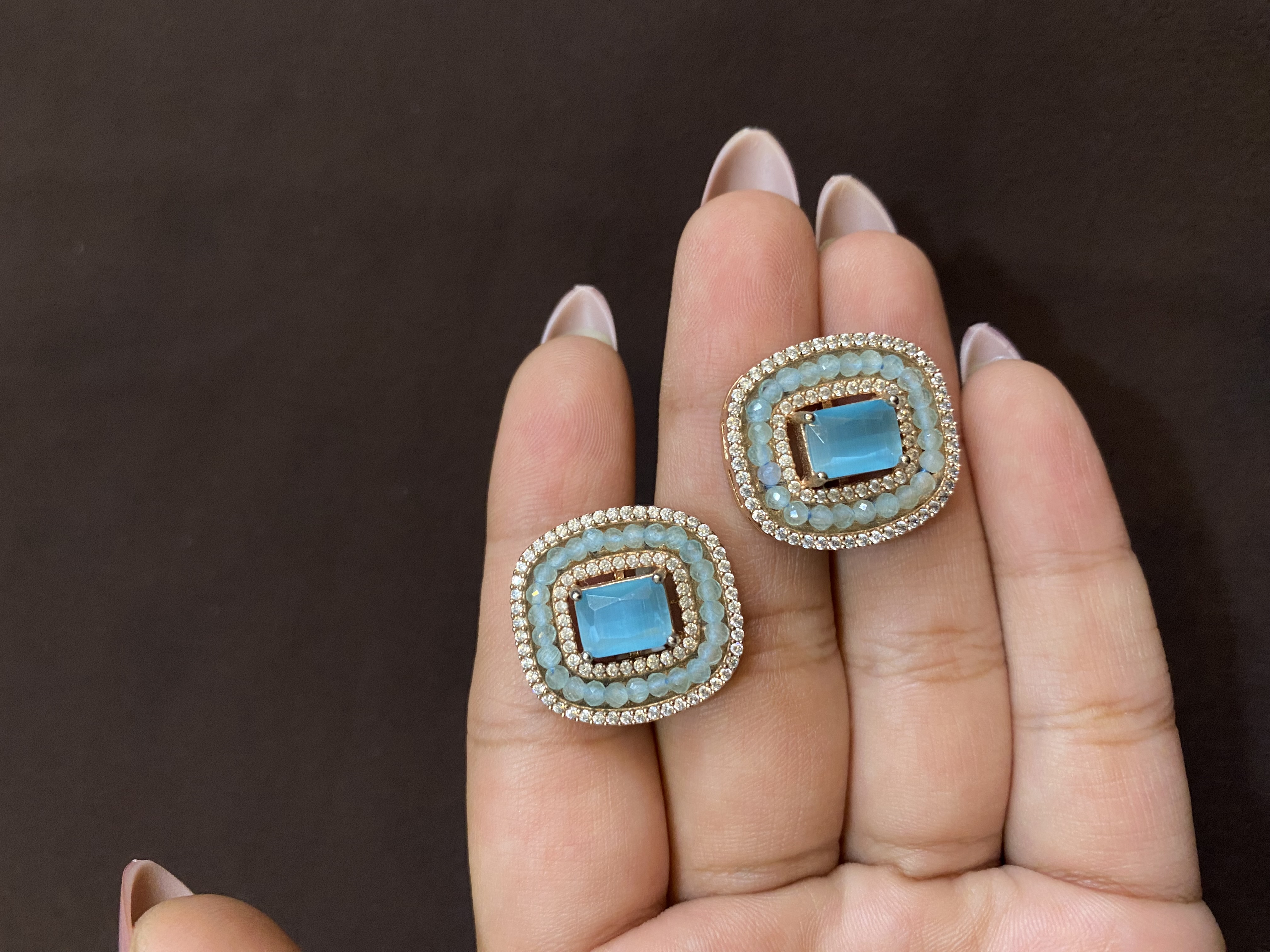 WATER BLUE CRYSTAL & DIAMOND TOPS